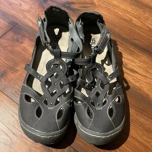 JBU by Jambu Womens Sz 7.5M Sport Sydney Sandals Memory Foam Faux Leather Grey